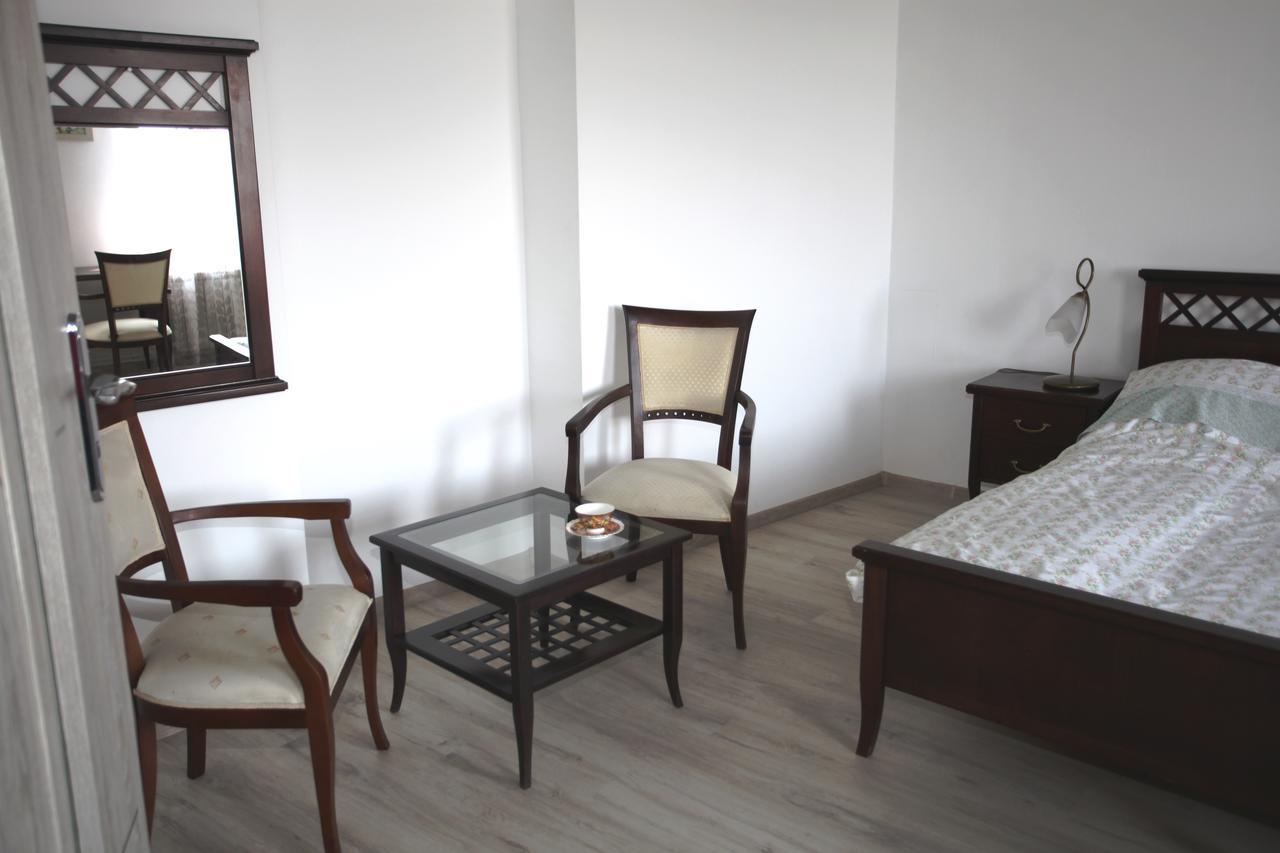 Apartament Rodzinny S10 Kalisz Exterior foto